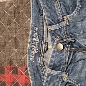 AMERICA EAGLE JEANS